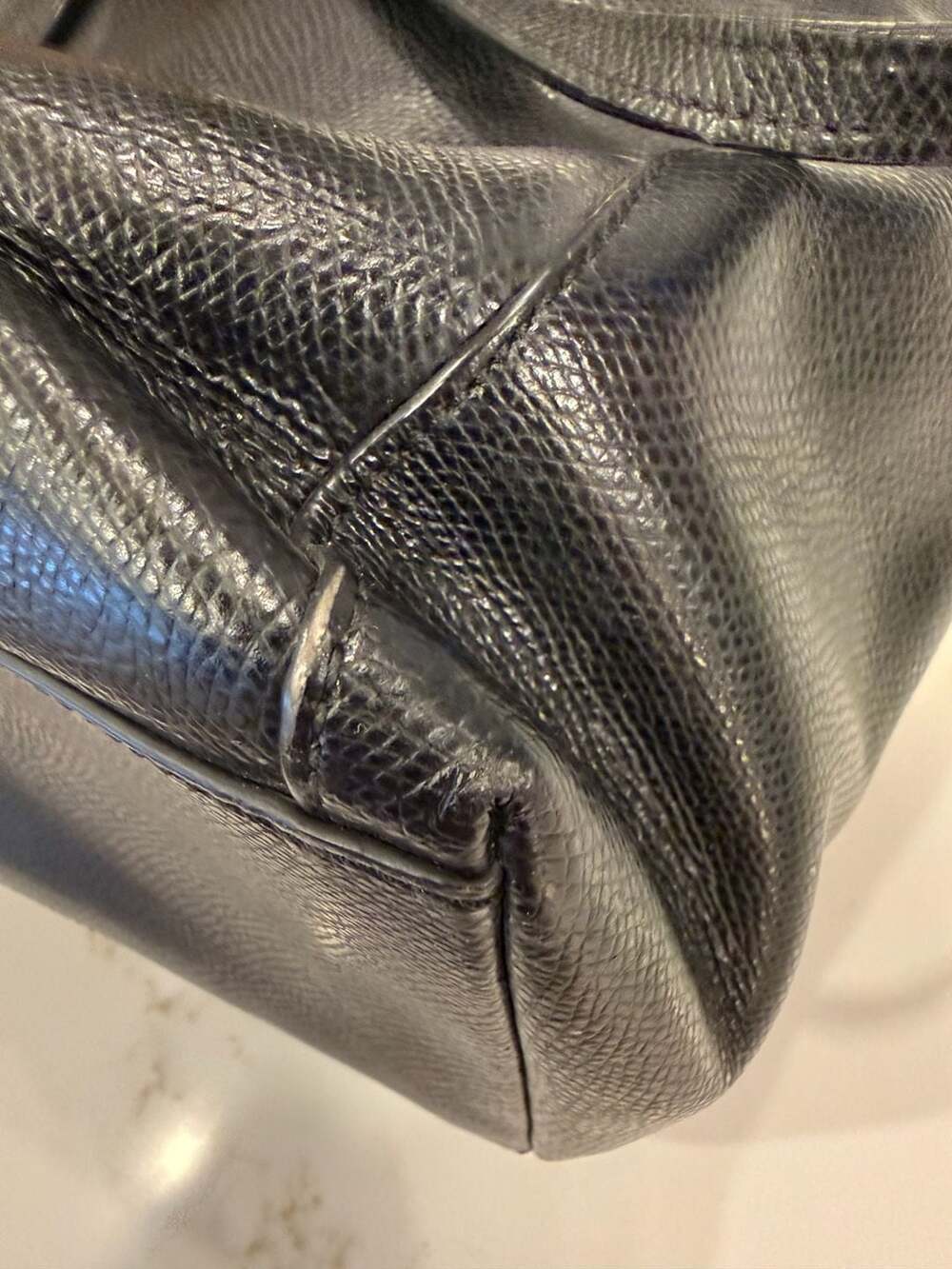 Coach Market Tote in Black Polished Pebble Leather with Turnlock Detail - Picture 4 of 7